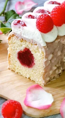 Cake vanille et framboises