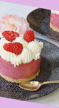 Gâteau crémeux à la framboise